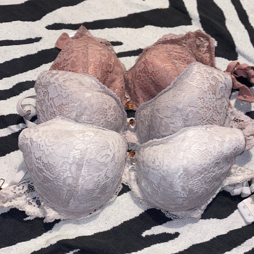 38C Marilyn Monroe Lot of 3 Bras